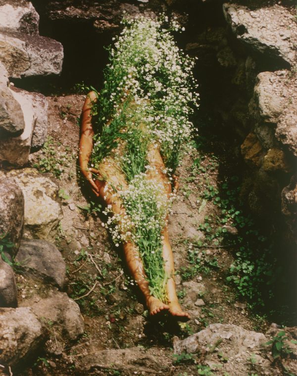 Ana-Mendieta-1200x1806